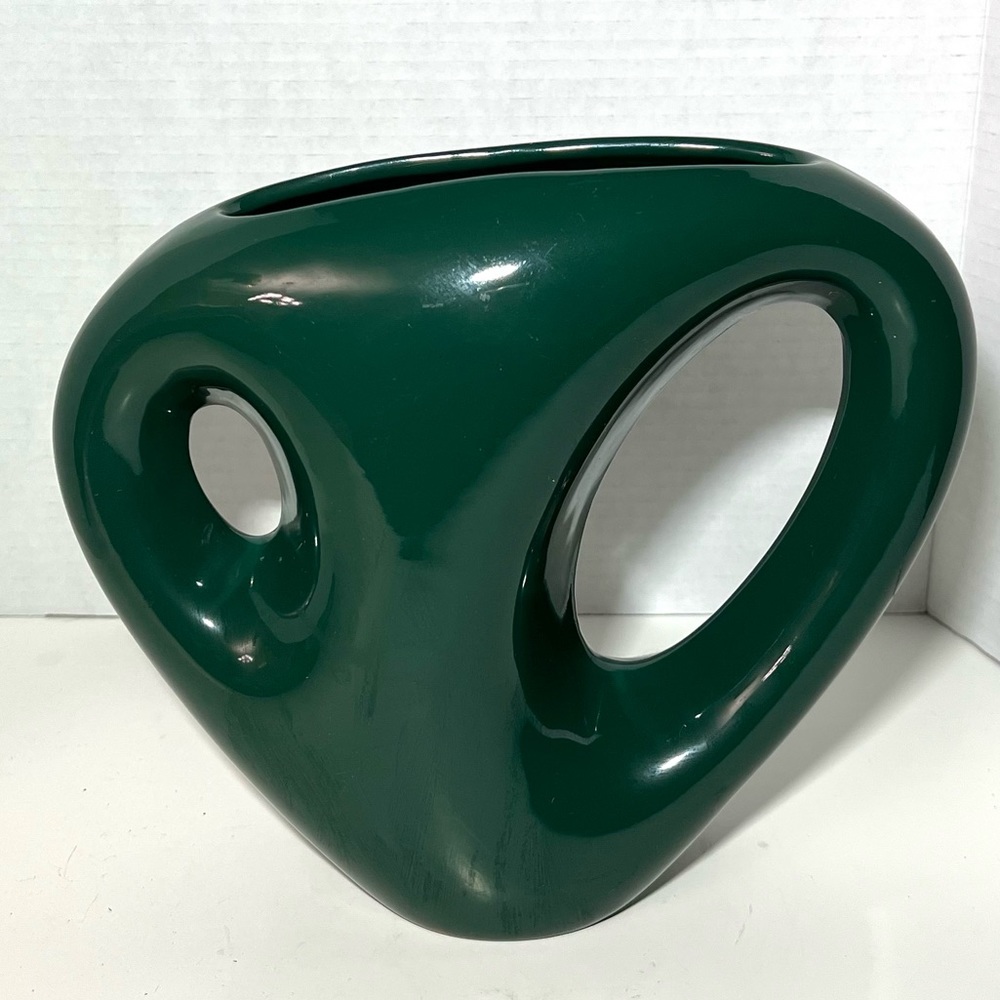 RARE! VINTAGE UNUSUAL ROUNDED CERAMIC FLAT DOUBLE HANDLED LARGE VASE - Picture 2 of 6
